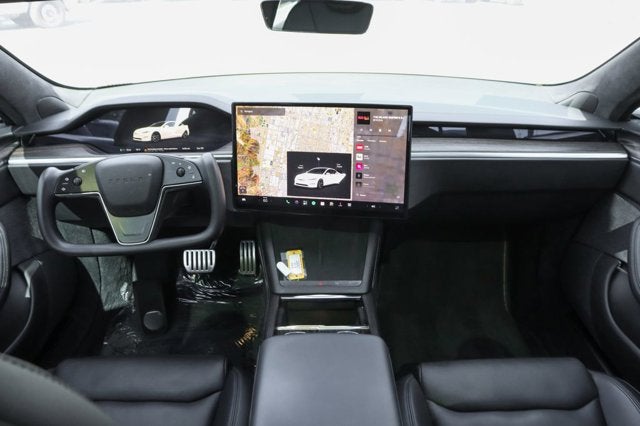 2022 Tesla Model S Base