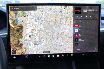 2022 Tesla Model S Base