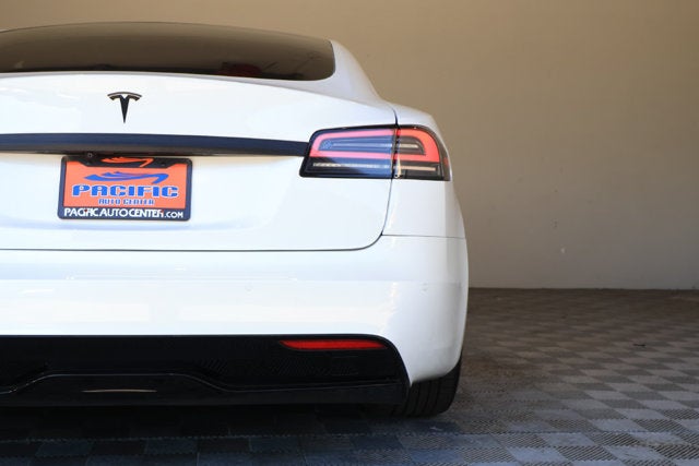2022 Tesla Model S Base