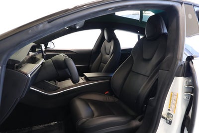 2022 Tesla Model S Base
