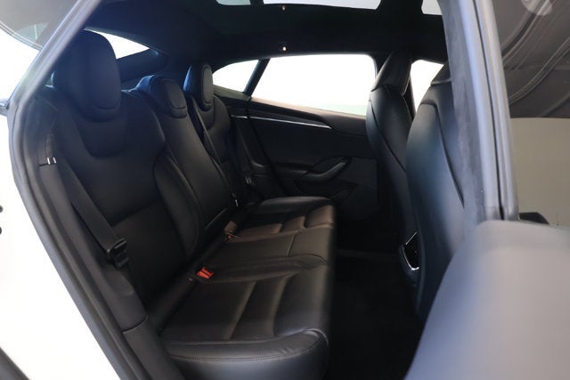 2022 Tesla Model S Base