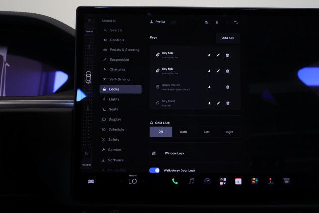 2022 Tesla Model S Base