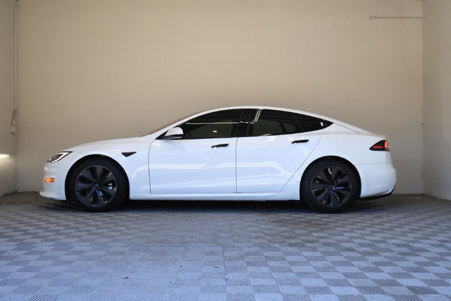 2022 Tesla Model S Base