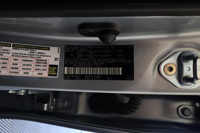 2025 Toyota Corolla Cross Hybrid XSE