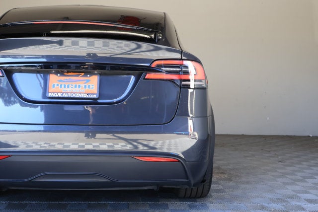 2026 Tesla Model X Base