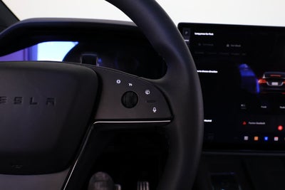 2026 Tesla Model X Base