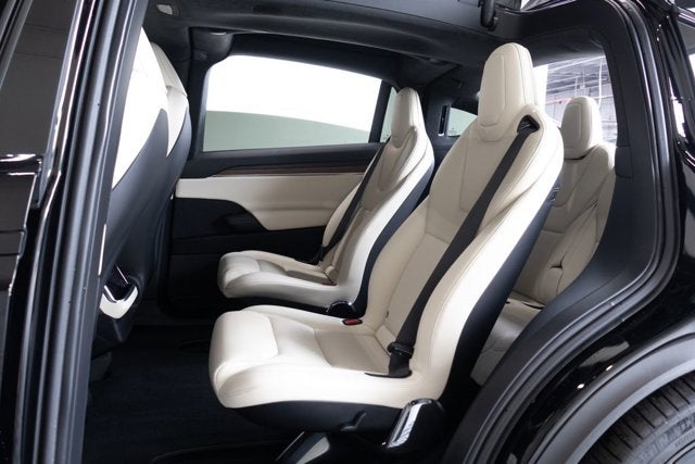2023 Tesla Model X Standard Range