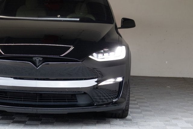 2023 Tesla Model X Standard Range