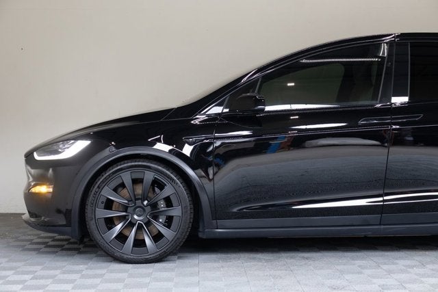 2023 Tesla Model X Standard Range