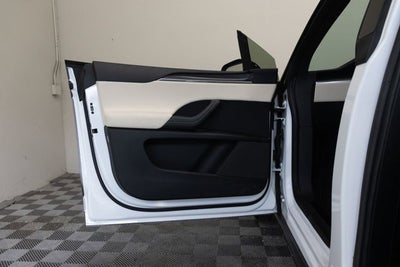 2022 Tesla Model X Plaid