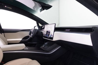 2022 Tesla Model X Plaid