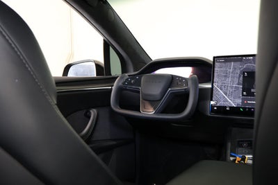 2023 Tesla Model X Plaid