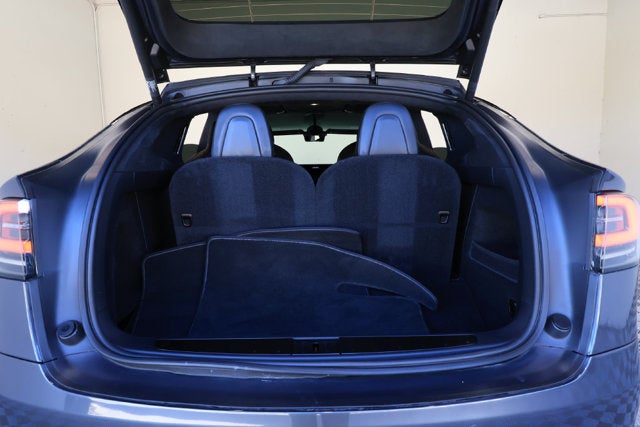2022 Tesla Model X Plaid