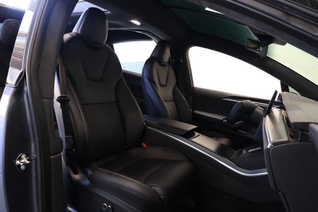 2022 Tesla Model X Plaid