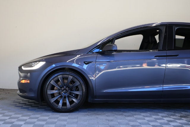 2022 Tesla Model X Plaid