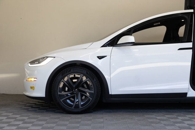 2022 Tesla Model X Plaid