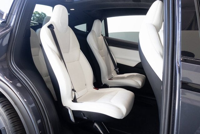 2022 Tesla Model X Plaid