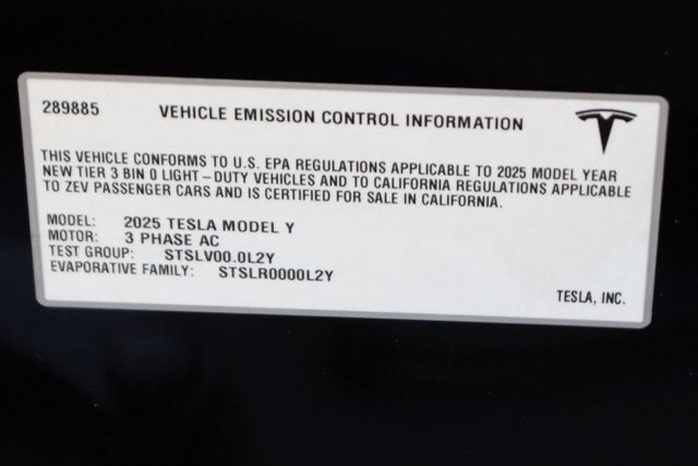 2025 Tesla Model Y Long Range