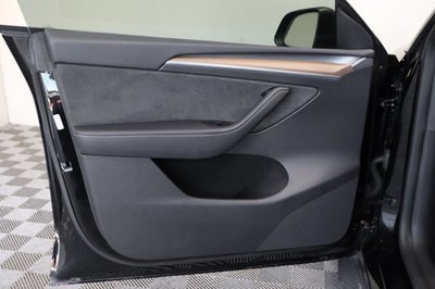2025 Tesla Model Y Long Range