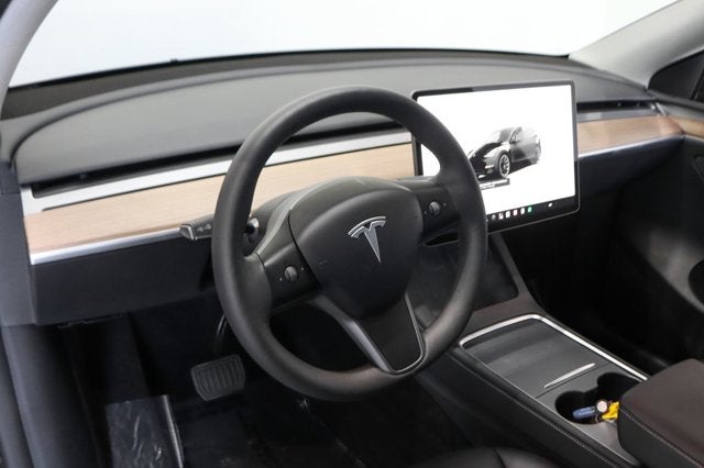2025 Tesla Model Y Long Range