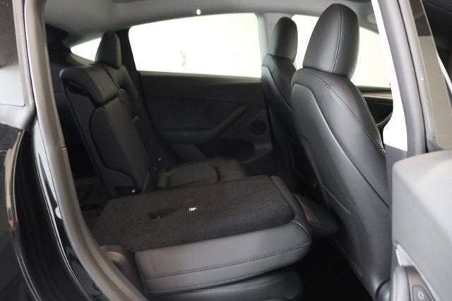 2025 Tesla Model Y Long Range