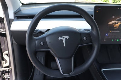 2025 Tesla Model Y Long Range