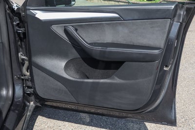 2025 Tesla Model Y Long Range