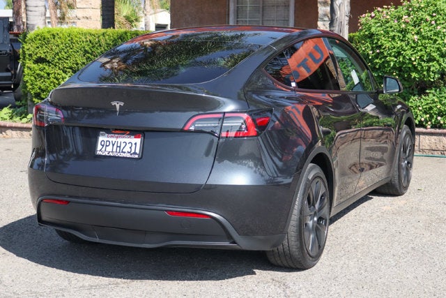 2025 Tesla Model Y Long Range