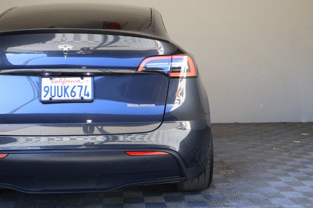 2024 Tesla Model Y Performance