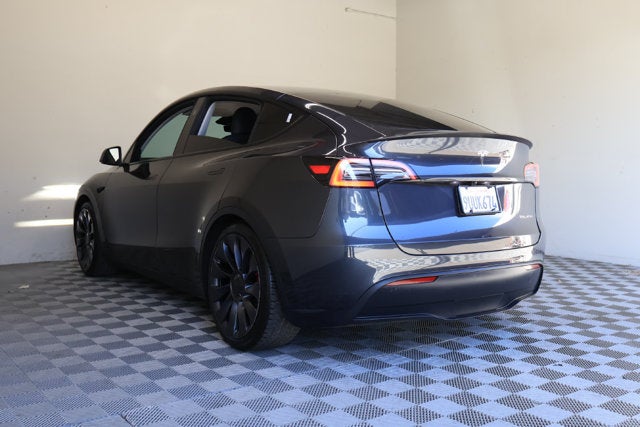 2024 Tesla Model Y Performance
