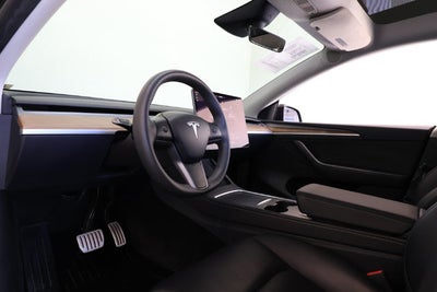 2024 Tesla Model Y Performance