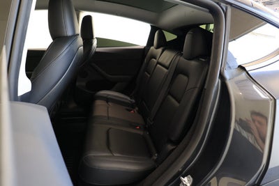 2024 Tesla Model Y Performance