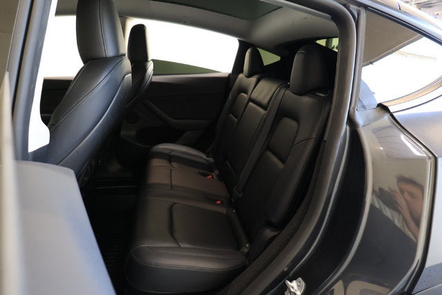 2024 Tesla Model Y Performance