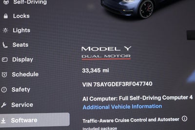 2024 Tesla Model Y Performance