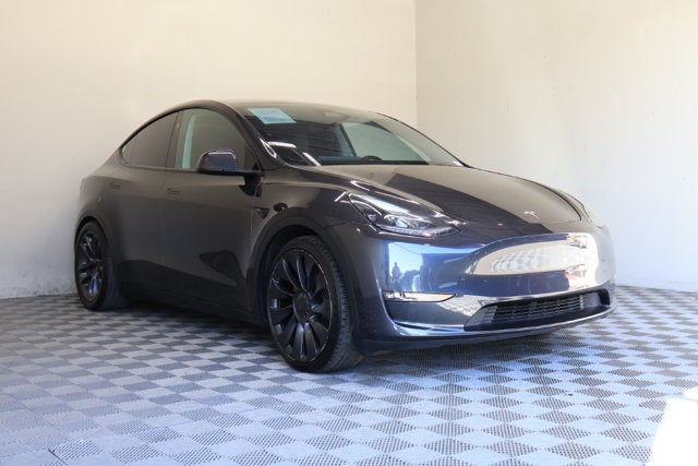 2024 Tesla Model Y Performance