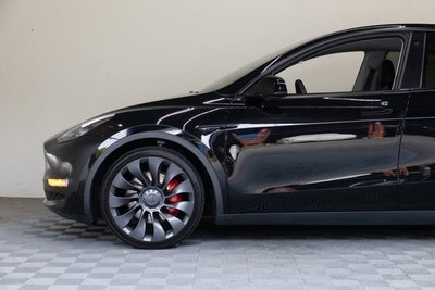 2023 Tesla Model Y Performance