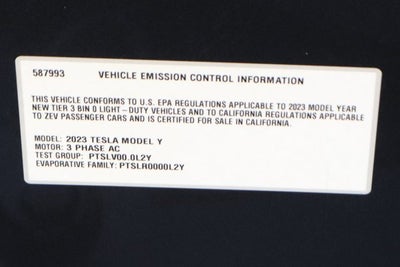 2023 Tesla Model Y Performance
