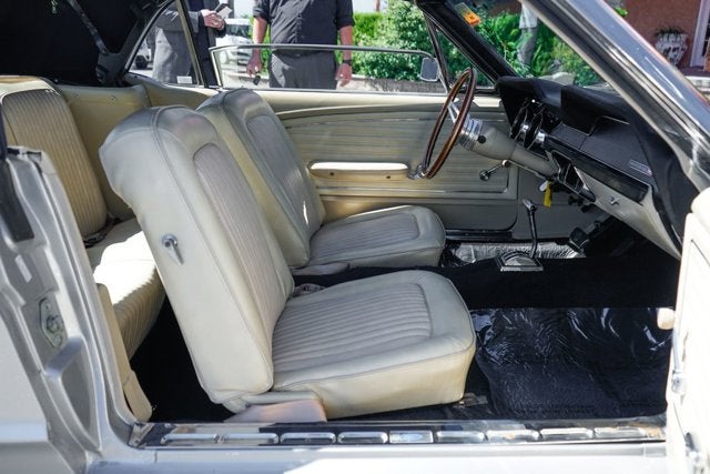 1968 Ford Mustang Base