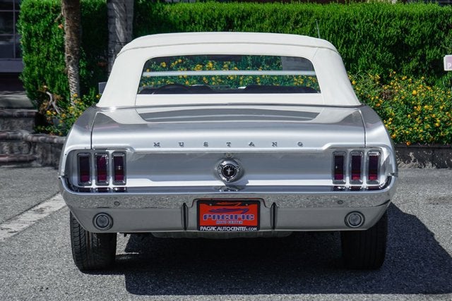 1968 Ford Mustang Base