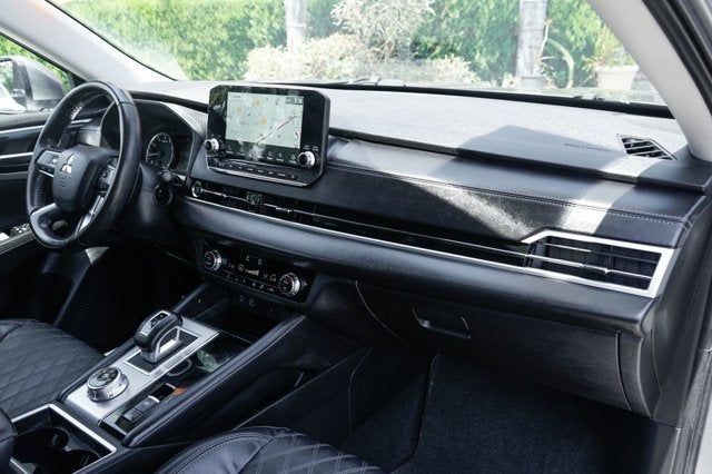 2022 Mitsubishi Outlander SEL