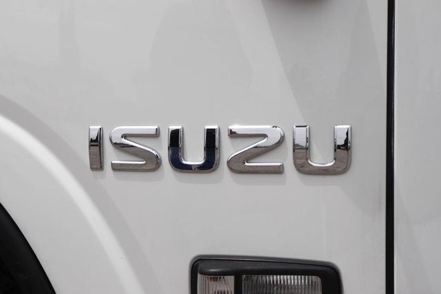 2013 Isuzu NPR HD