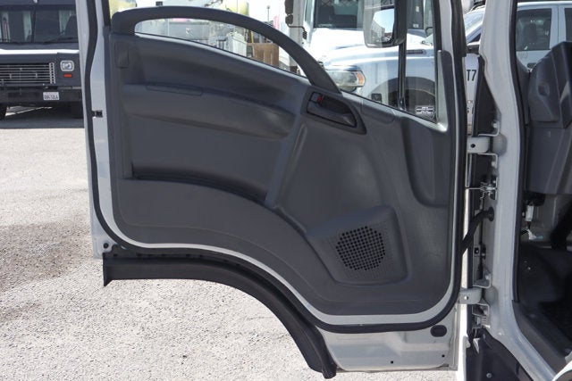 2021 Isuzu NPR HD