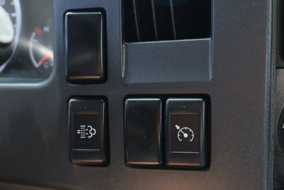 2022 Isuzu NPR XD