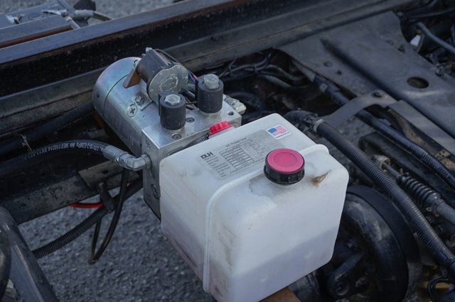 2017 Isuzu NPR IBT PWL