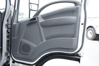 2019 Isuzu NRR Base