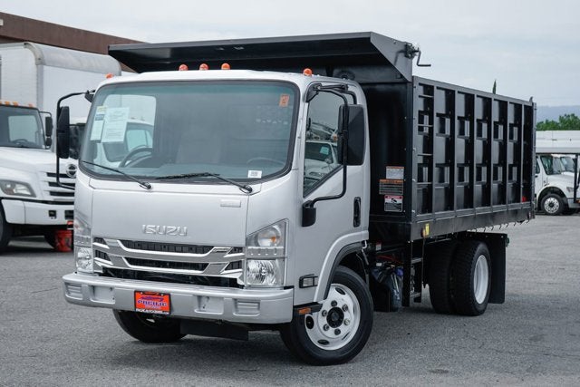 2019 Isuzu NRR Base