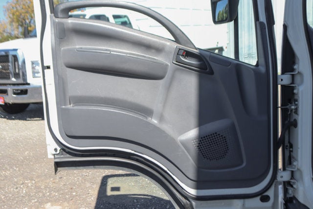 2017 Isuzu NRR IBT PWL