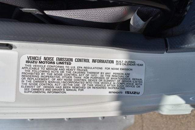 2020 Isuzu NRR Base