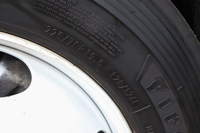 2018 Isuzu NRR N-Series