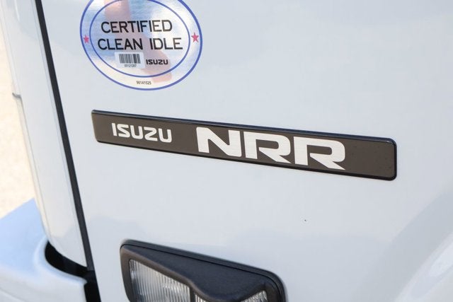 2021 Isuzu NRR NRR